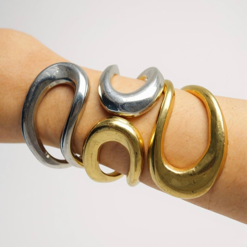 Eclipse Wave Cuff | Water resistant